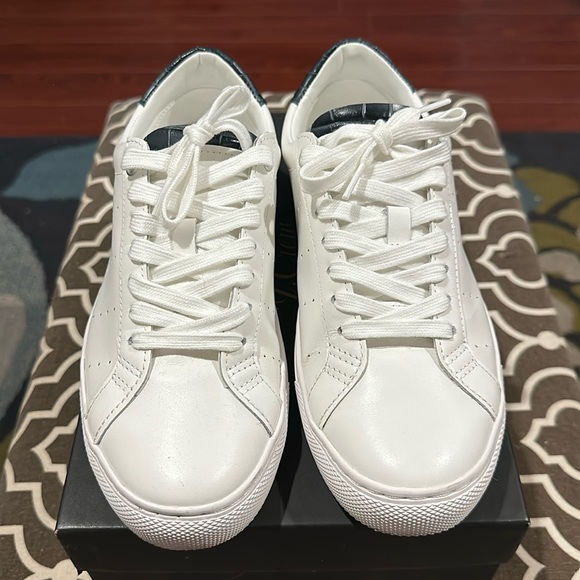 J. Crew Croco Staurday Sneaker W8.5 - Picture 2 of 8